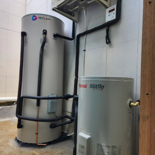A Brighton mansion, nice installation from the crew. A 400ss tank and 80l buffer tank on a ring